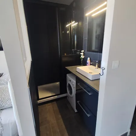 Naturiste Cap D'agde Heliopolis C 39 *